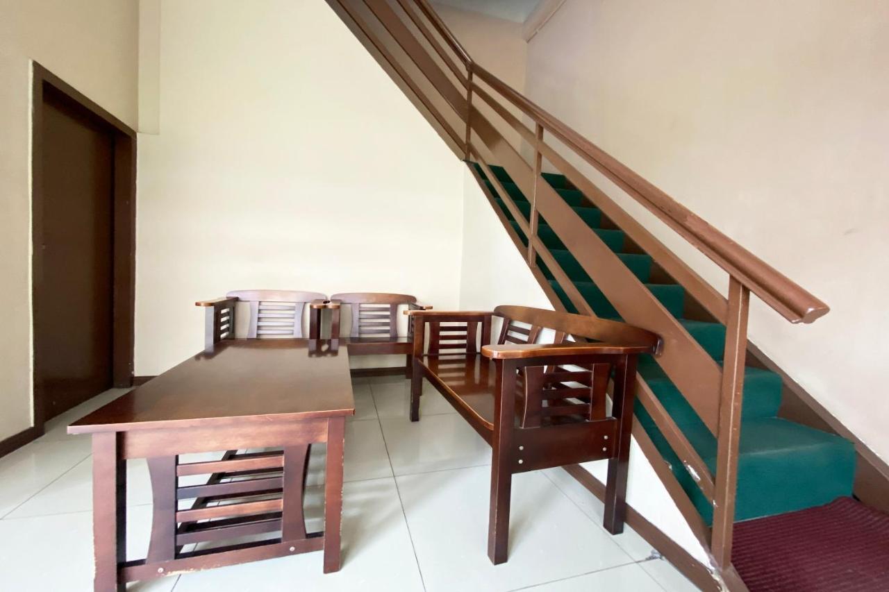 Oyo 90108 Hotel Kaya Kota Kinabalu Ngoại thất bức ảnh