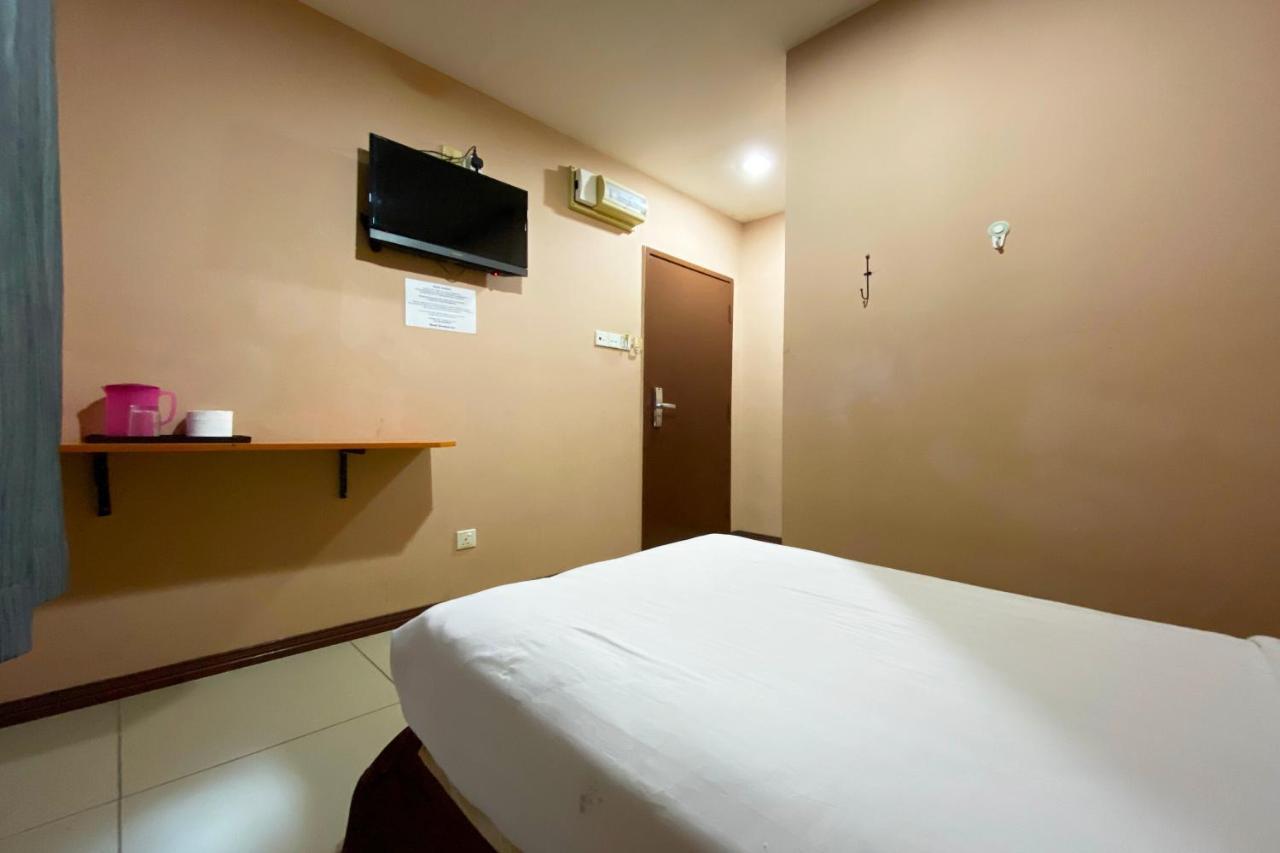 Oyo 90108 Hotel Kaya Kota Kinabalu Ngoại thất bức ảnh