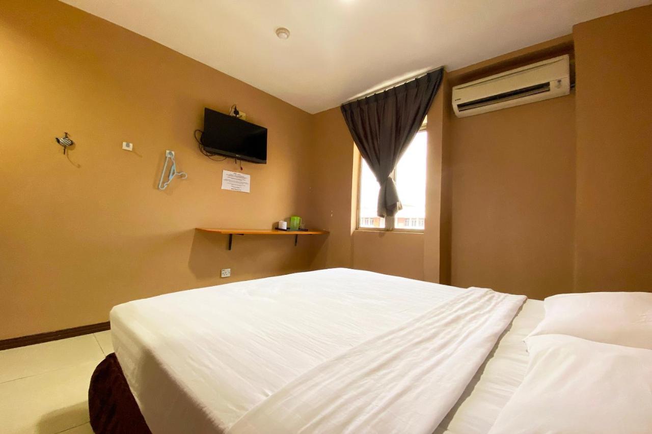 Oyo 90108 Hotel Kaya Kota Kinabalu Ngoại thất bức ảnh